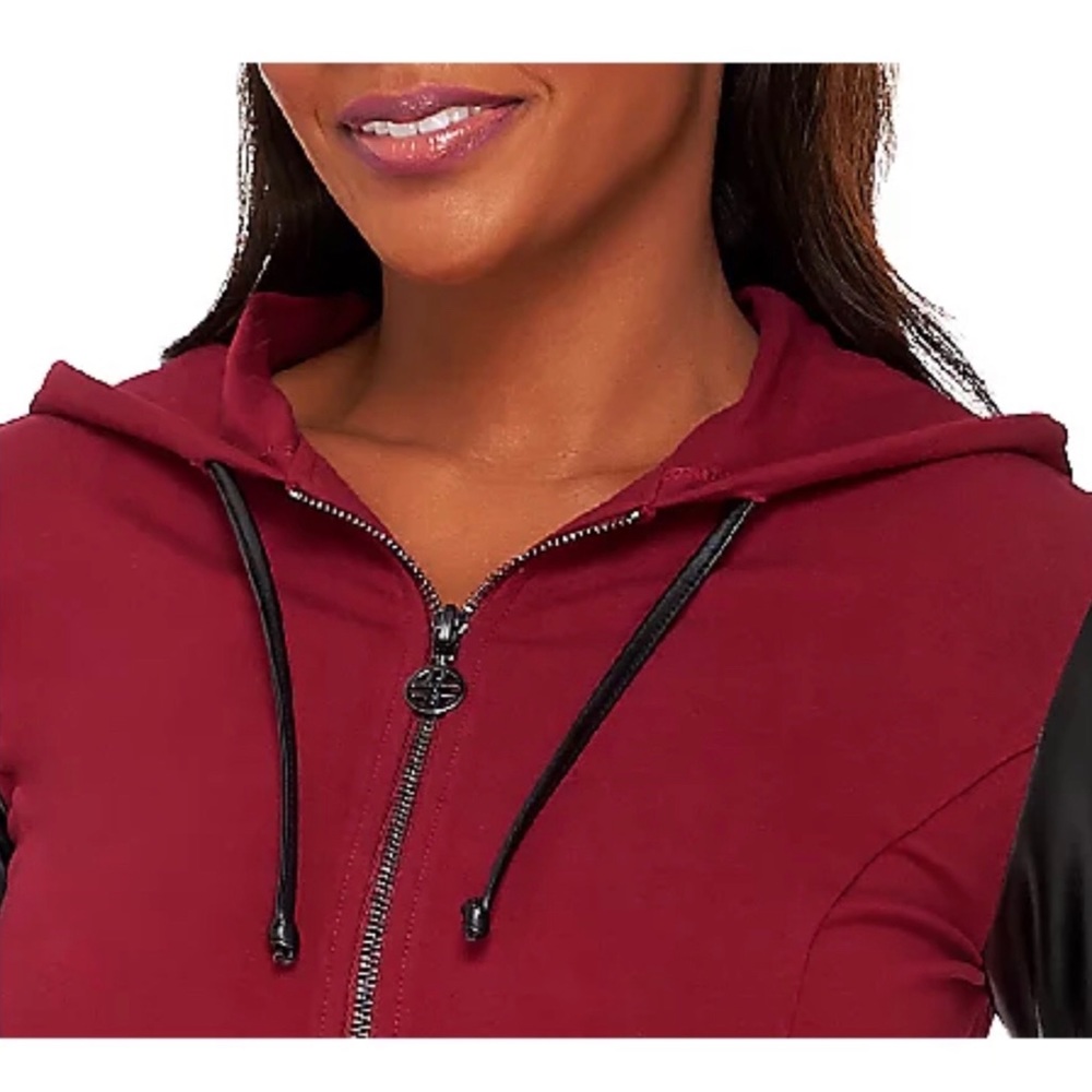 Linea Leisure by Louis Dell'Olio Zip Hoodie Faux Leather Sleeves, 2X Pomegranate - Picture 4 of 12